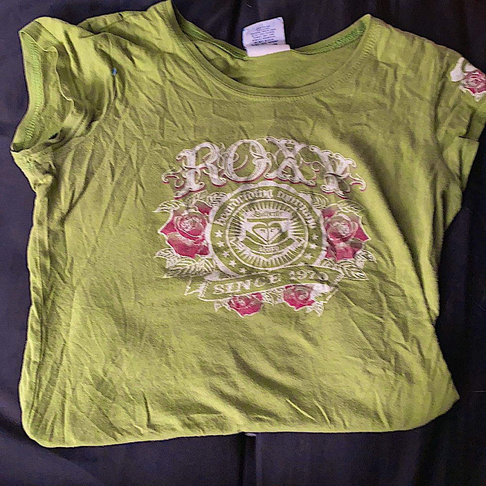 Tee shirt good for beach